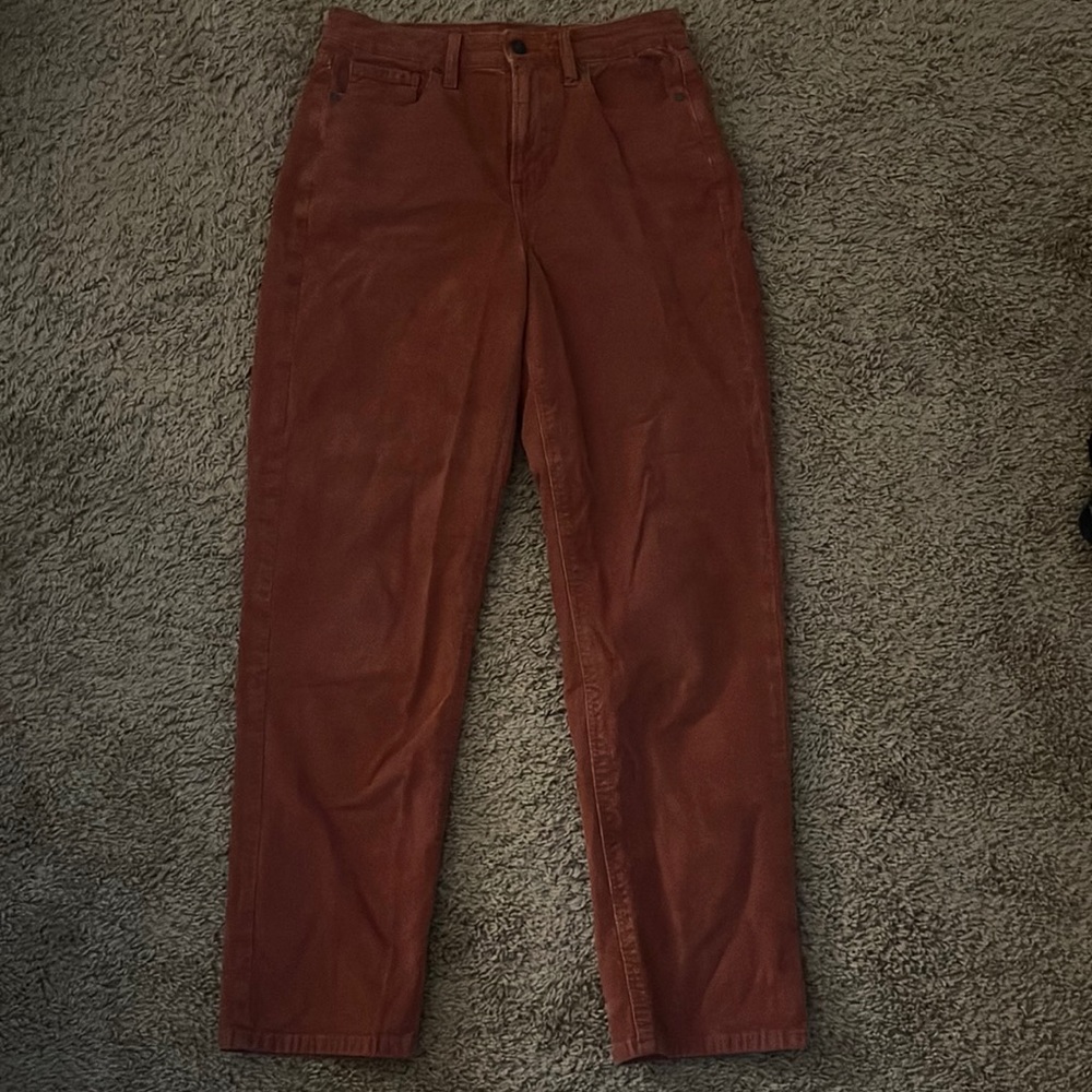 American Eagle Mom Straight Jean